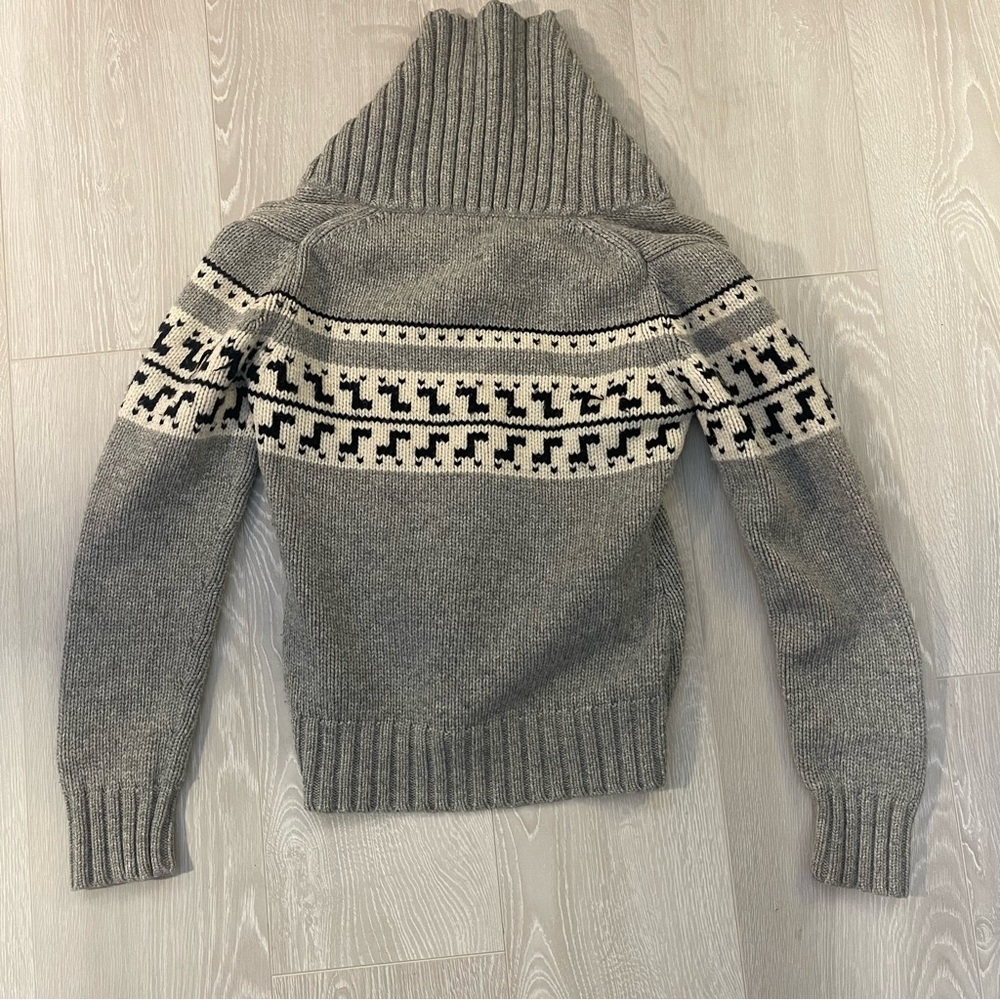 TNA Cream and Tan Crew Neck Sweater Cozy Knit - Picture 2 of 5